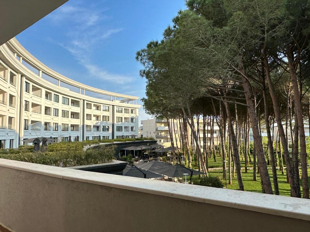 דורס Eme Apartments - Kompleksi Lura 2 Gjiri I Lalzit מראה חיצוני תמונה