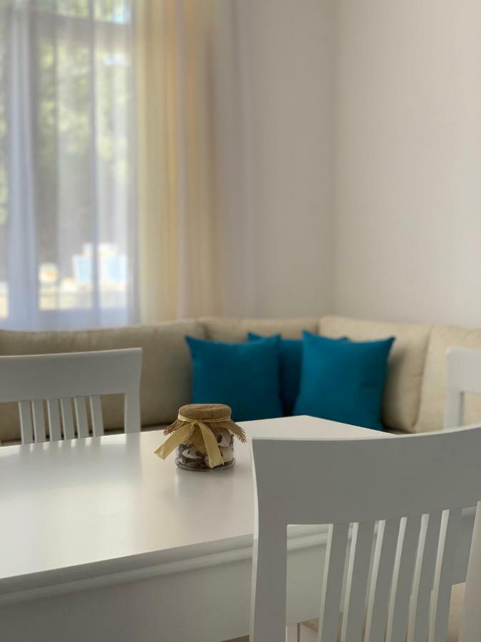 דורס Eme Apartments - Kompleksi Lura 2 Gjiri I Lalzit מראה חיצוני תמונה